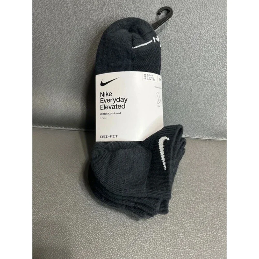 Nike Dri Fit socks 3 pack